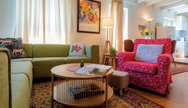Vista Tegola - a stylish two-level apartment