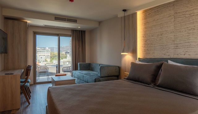 Wellnest Hotel