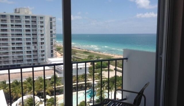 Winter Rental On The Beach In Surfside in Surfside