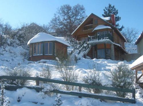 Zeus-village Chalet με πισίνα