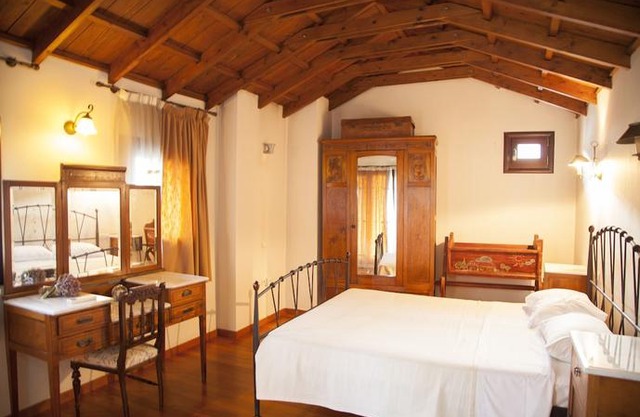 Kalimera Archanes Village