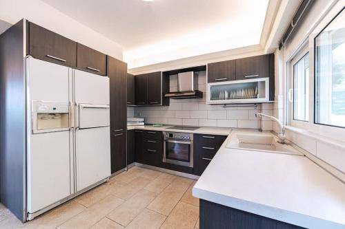 Kalyvia Thorikou House | 100 m² House ∙ 3 bedrooms ∙ 5 guests
