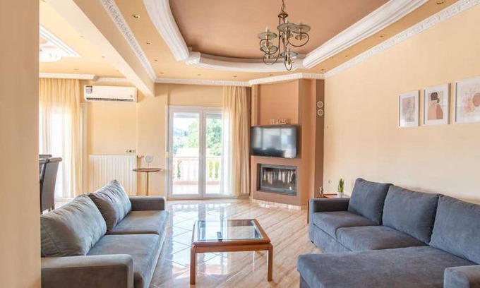 Nea Iraklia Apartment | 140 m² Apartment ∙ 3 bedrooms ∙ 8 guests
