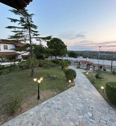 Kardia Bed & Breakfast | 200 m² Bed and breakfast ∙ 3 bedrooms ∙ 8 guests
