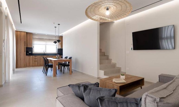Agios Dimitrios Apartment | 50 m² Apartment ∙ 4 guests