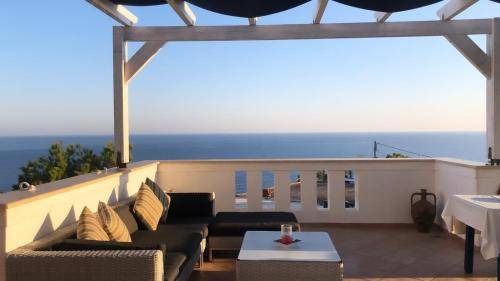 Evdilos Apartment | 75 m² Apartment ∙ 2 bedrooms ∙ 6 guests