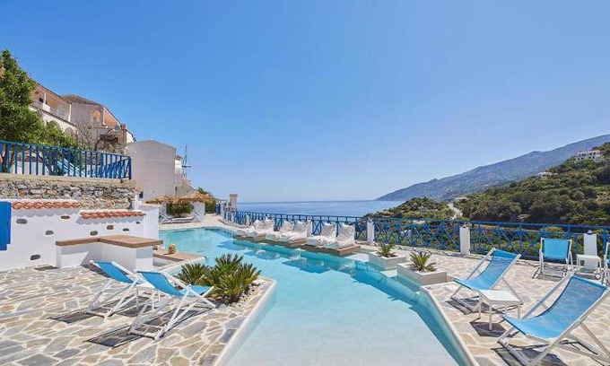 Evdilos Resort | 90 m² Resort ∙ 5 guests