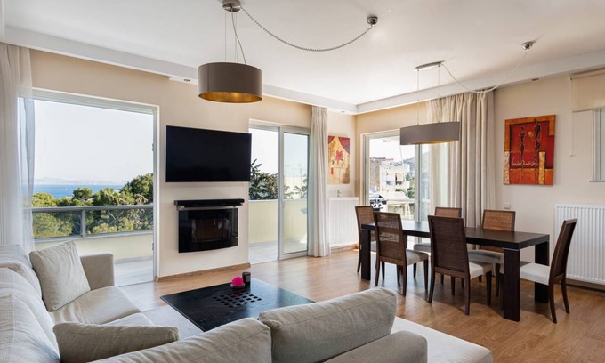 Varkiza Apartment | Apartment ∙ 2 bedrooms ∙ 4 guests