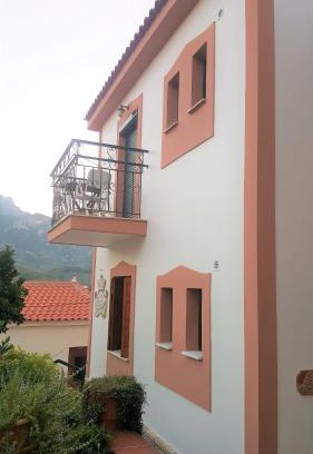 Kokkari Apartment | Green Hill Studios & Apartments