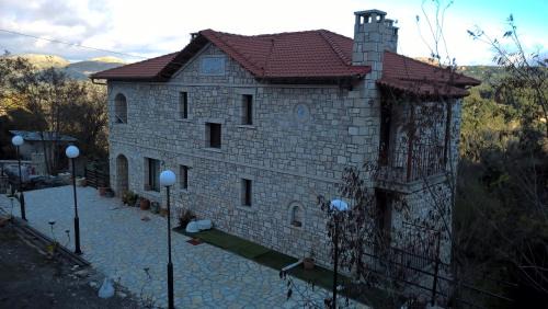 Valtesiniko Hotel | Petra & Elato Art Hotel