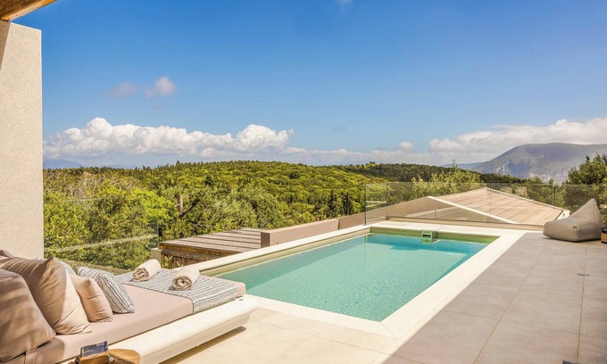 Antipata Villa | Villa Haba - One Bedroom Villa, Sleeps 2