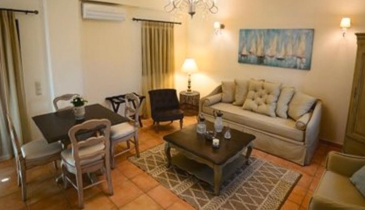 Omales House | FOCALION CASTLE LUXURY SUITES
