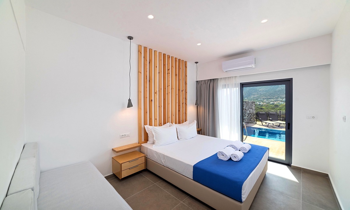 Istron House | Aelia Suites