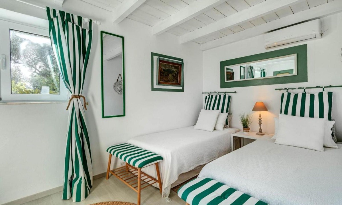 Vlachopoulatika Villa | Myrtle Cottage - Charming 2 bed Cottage