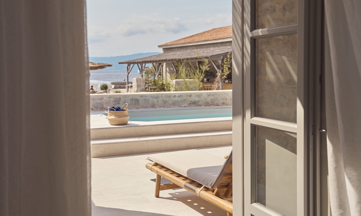 Hydra Hotel | Mandraki Beach Resort - Adults Only