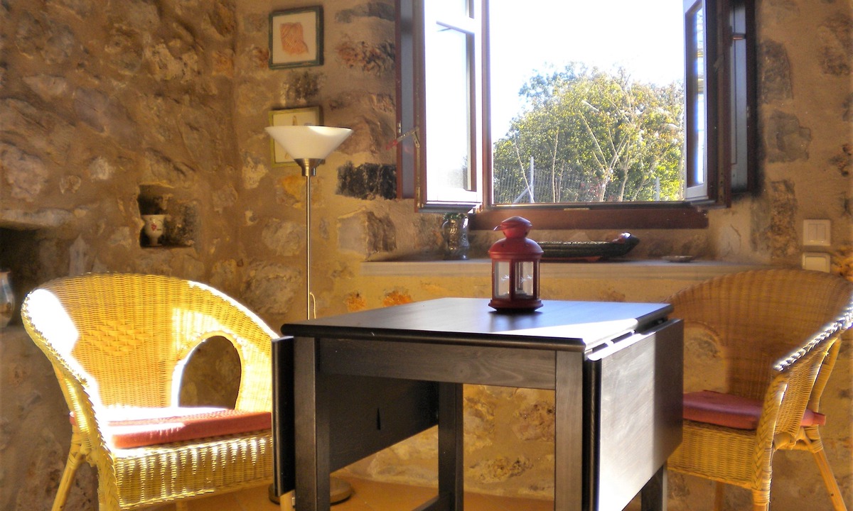 Fokiano House | Arcadian Stone House For You