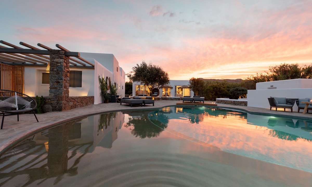 Ano Mera House | Olive Mykonos Villas