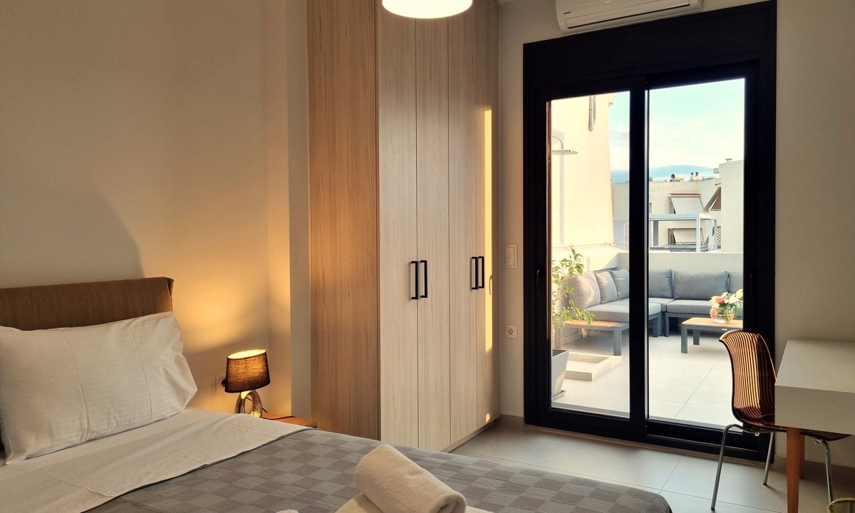 Kallithea Hotel | 10 Apartments & Suites Athens