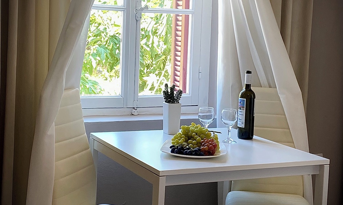 Korithion House | IRIS' Garden Rooms