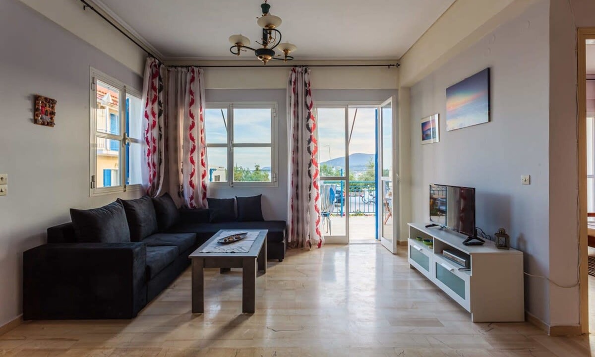 Koroni Apartment | Koroni Seaview Retreat - Summer Cosy Nest