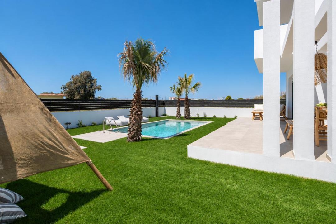 Petaloudes Villa | Martini Villas