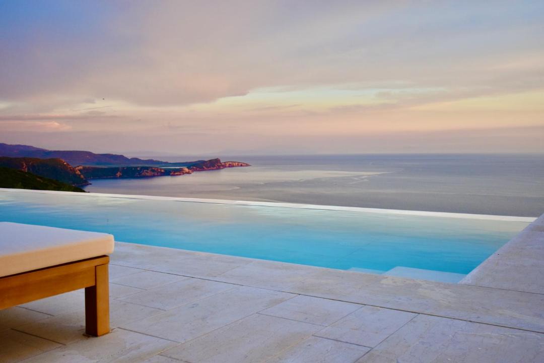 Agia Kiriaki Villa | Apiron Luxury Villa