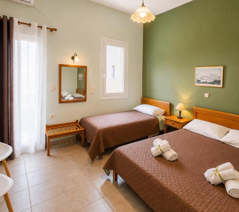 Ermoupoli Apartment | Zannikos Rooms
