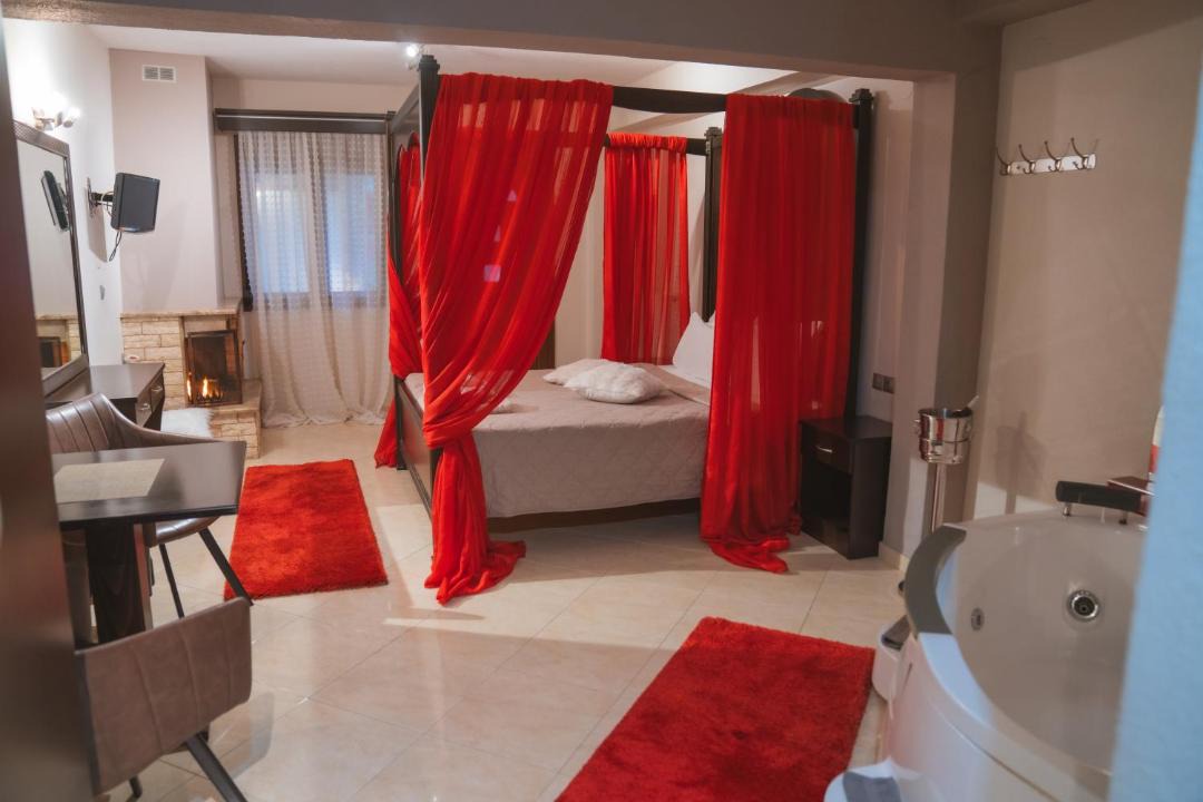 Loutraki House | Neraides