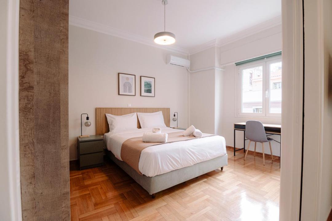 Mousio Apartment | Acanthus Art Deco Retreat 250 from Metro & Archaeology Museum
