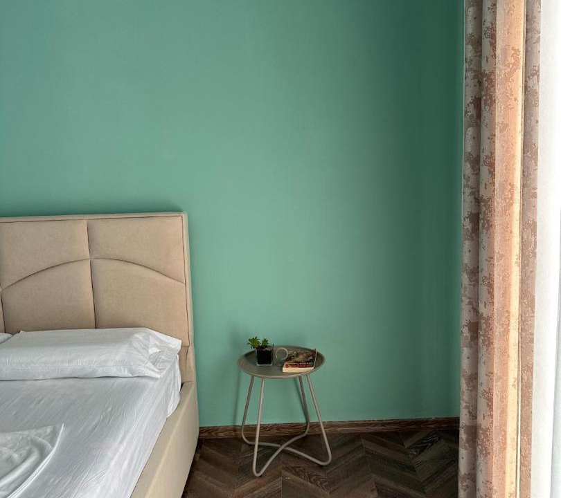 Udenisht Apartment | Stormi's Apartament