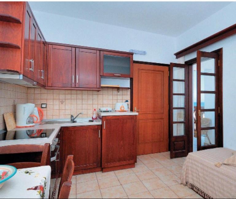 Kokkari Apartment | Achinos Apartments