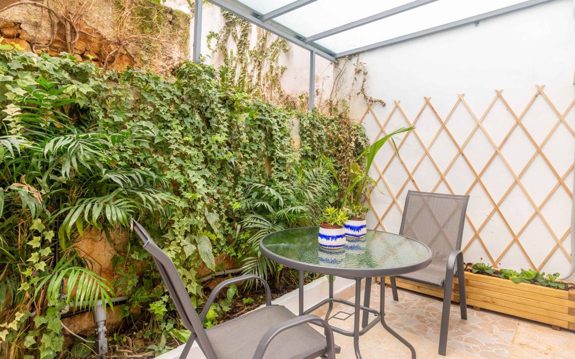 Photo of Patio Balcony in Ilisia