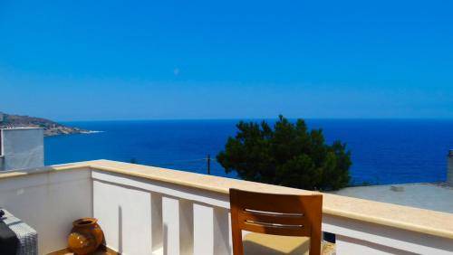 Photo of Others in Evdilos