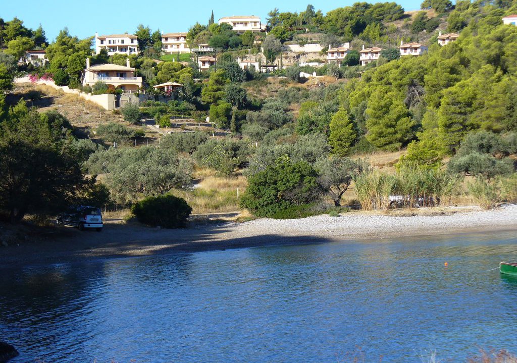 Photo of Outdoor in Petrothalassa