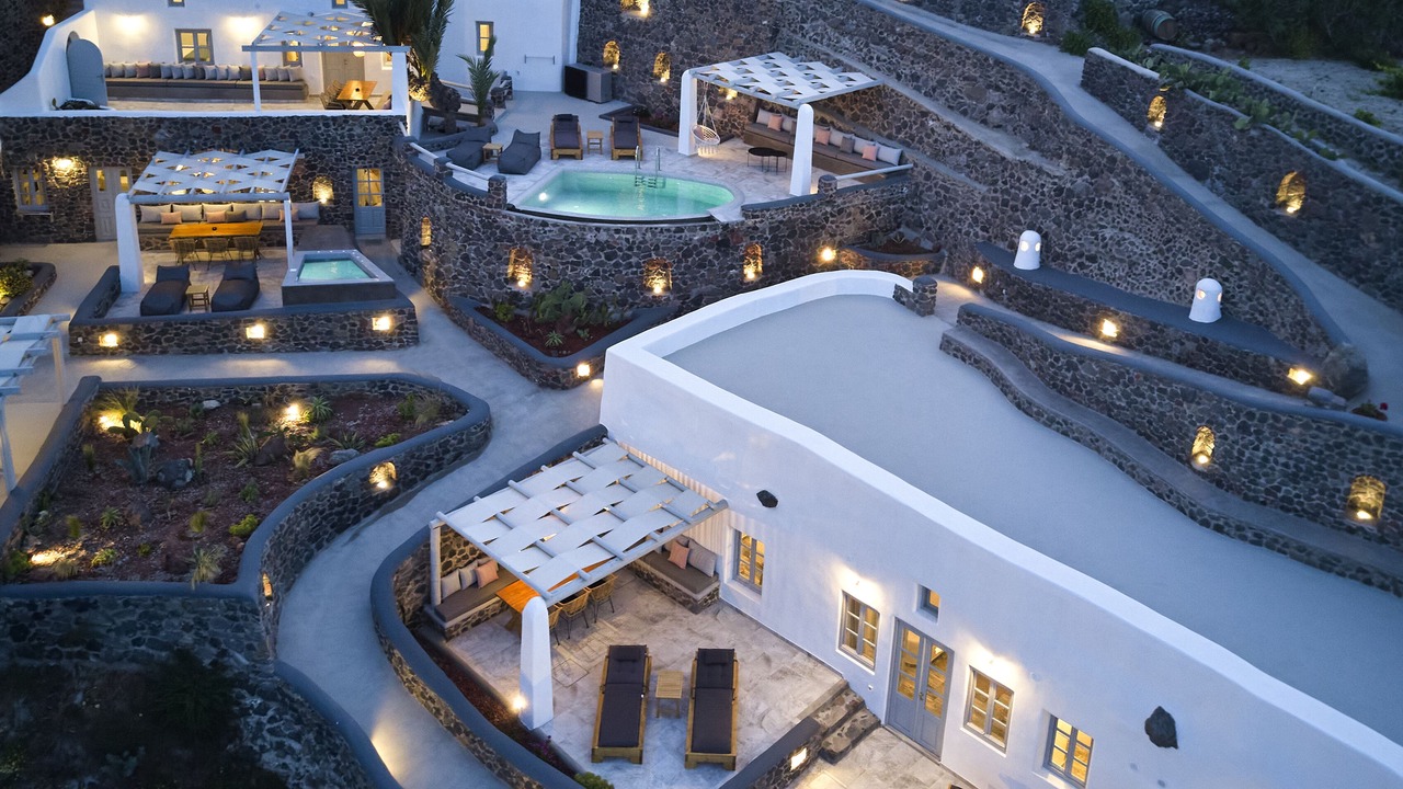Photo of Outdoor in Fira