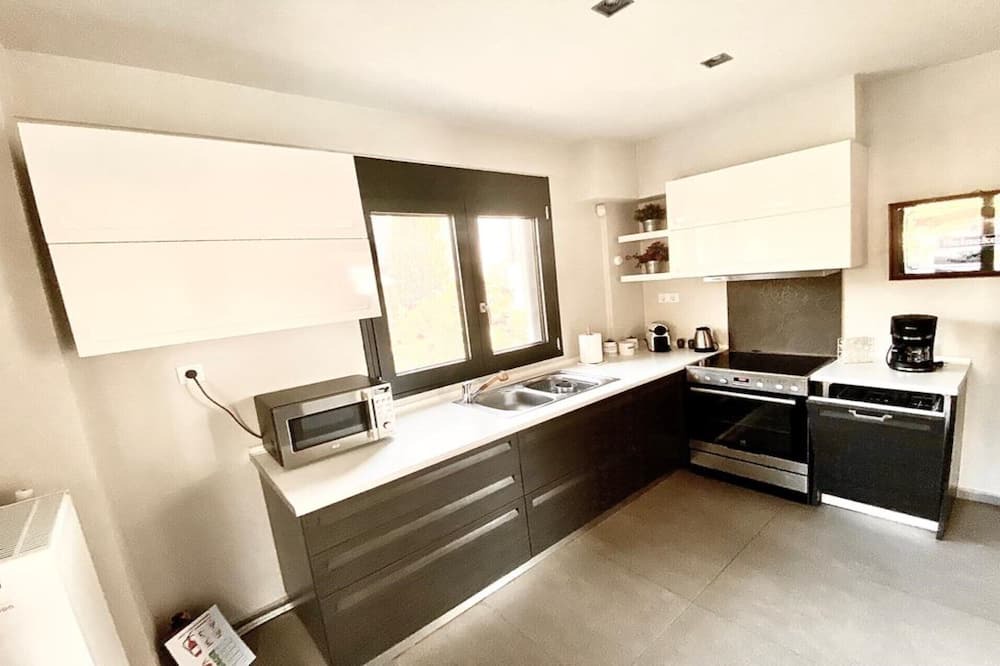 Photo of Kitchen in Elia