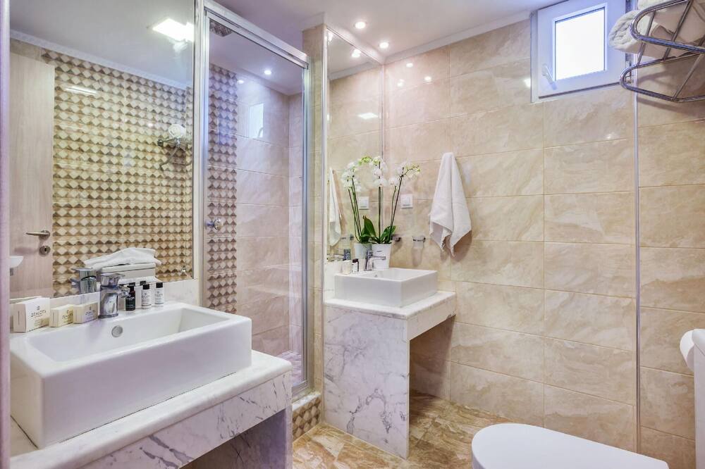 Photo of Bathroom in Pallini