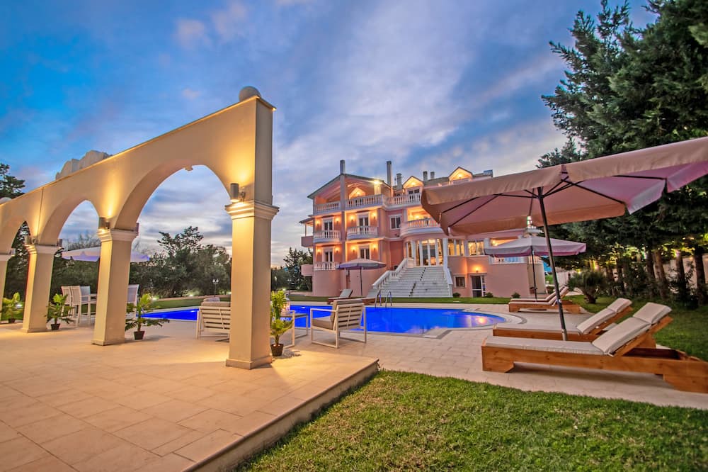 Photo of Outdoor in Gaitanion