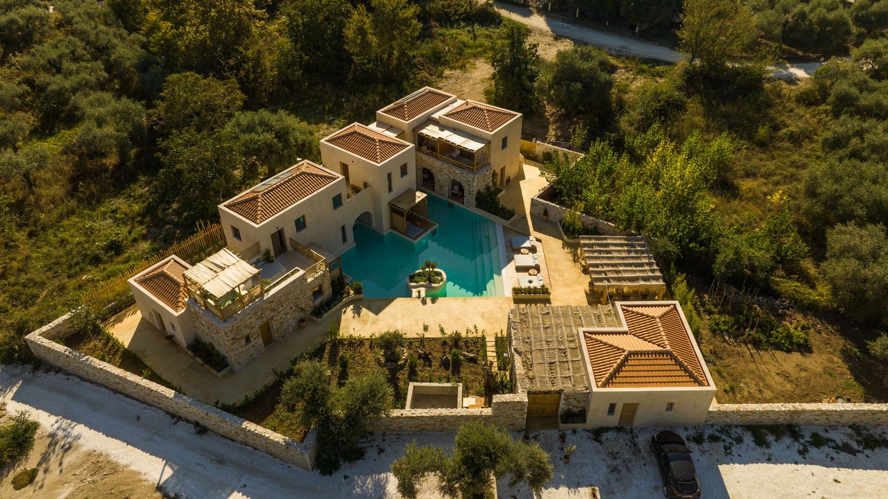 Photo of Outdoor in Chrisi Akti