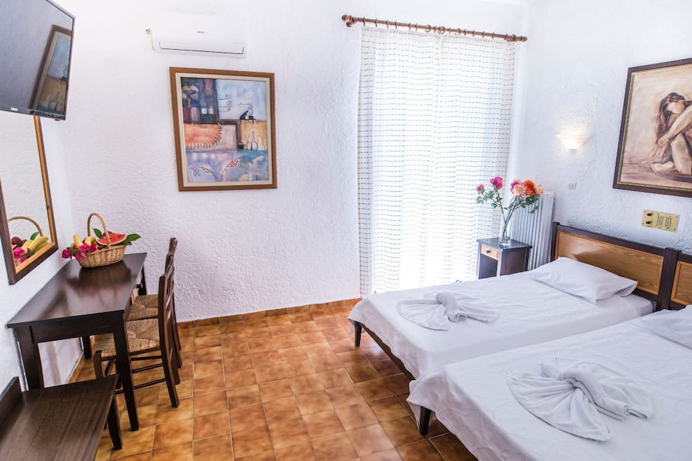 Photo of Bedroom in Platanes