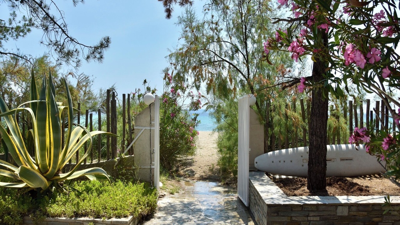 Photo of Outdoor in Elia