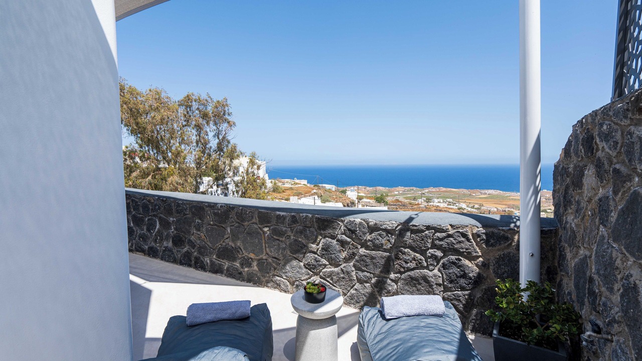 Photo of Outdoor in Fira