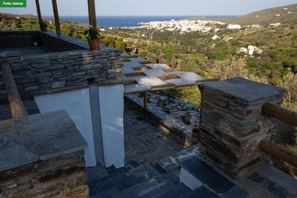 Photo of Outdoor in Paleopolis