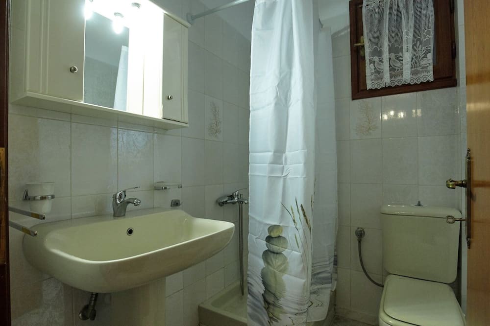 Photo of Bathroom in Ouranoupoli