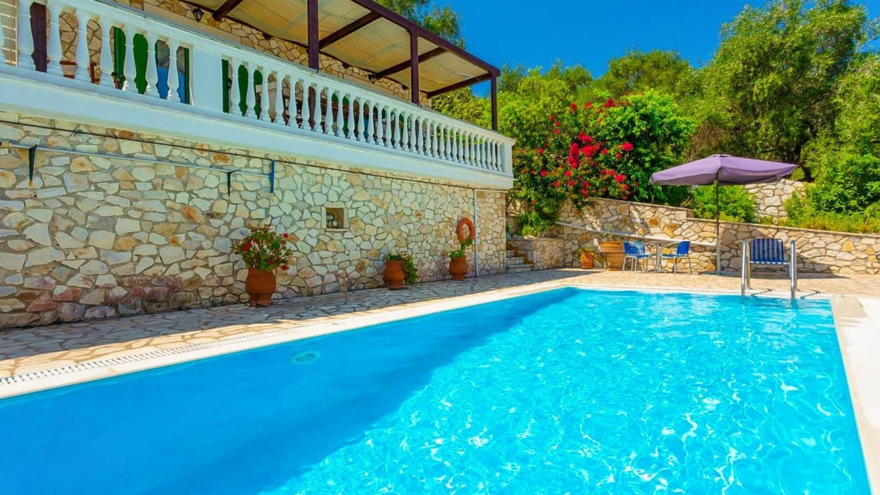 Photo of Others in Paxos