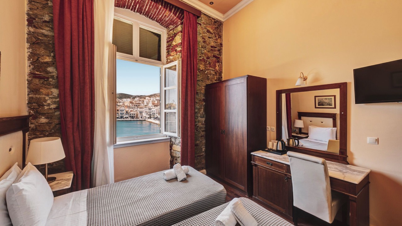 Photo of Bedroom in Ermoupoli