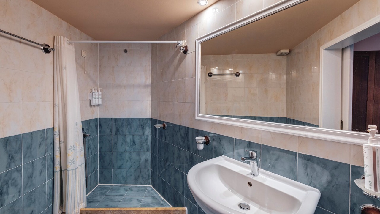 Photo of Bathroom in Ermoupoli