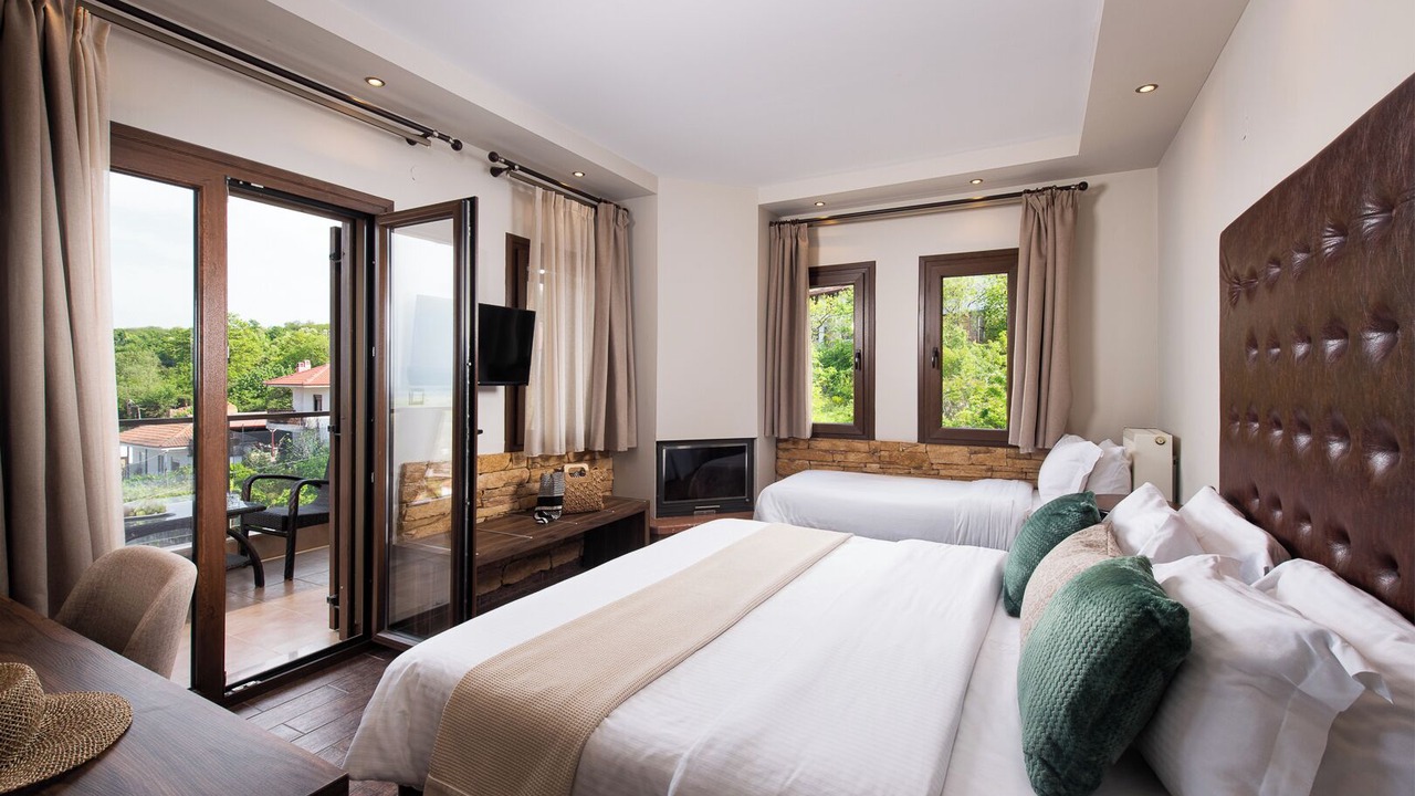 Photo of Bedroom in Almopia
