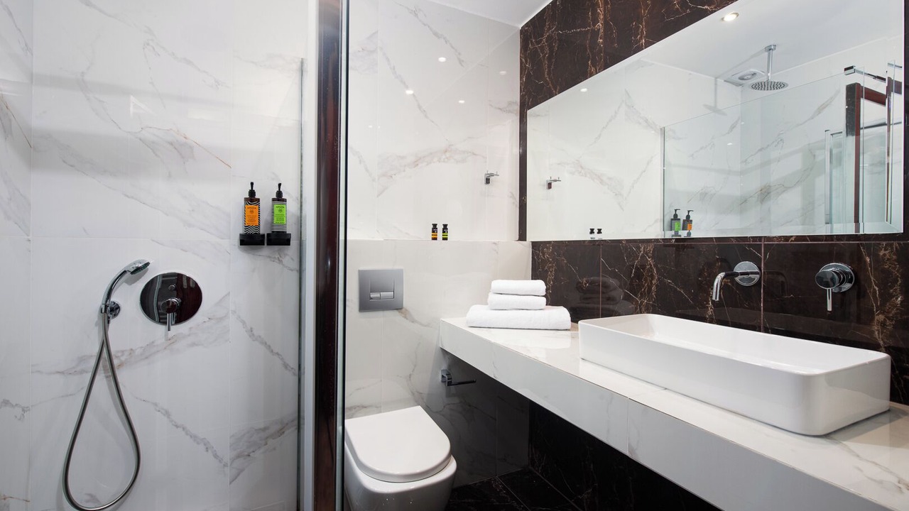 Photo of Bathroom in Almopia