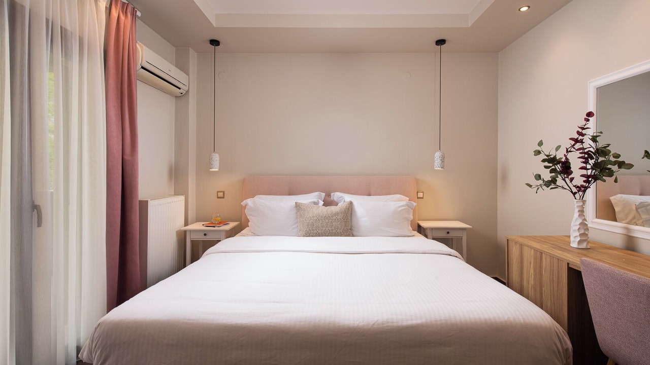 Photo of Bedroom in Almopia